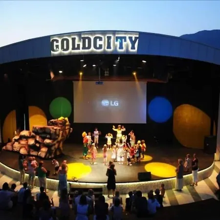 Apartment Gold City квартира Family Alanya